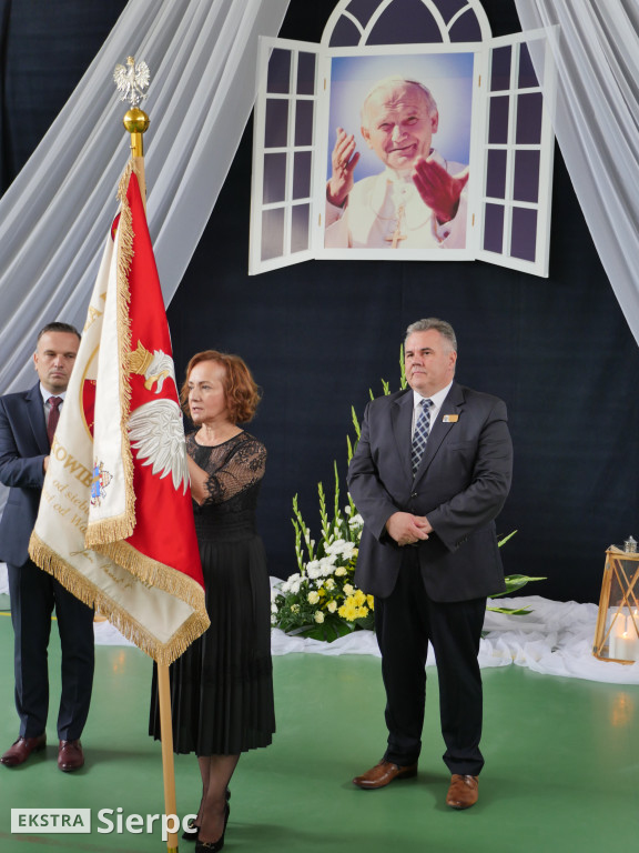 Nadanie imienia szkole w Borkowie