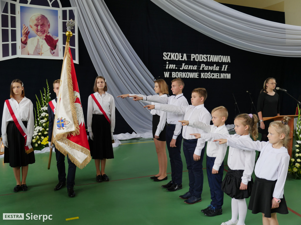 Nadanie imienia szkole w Borkowie