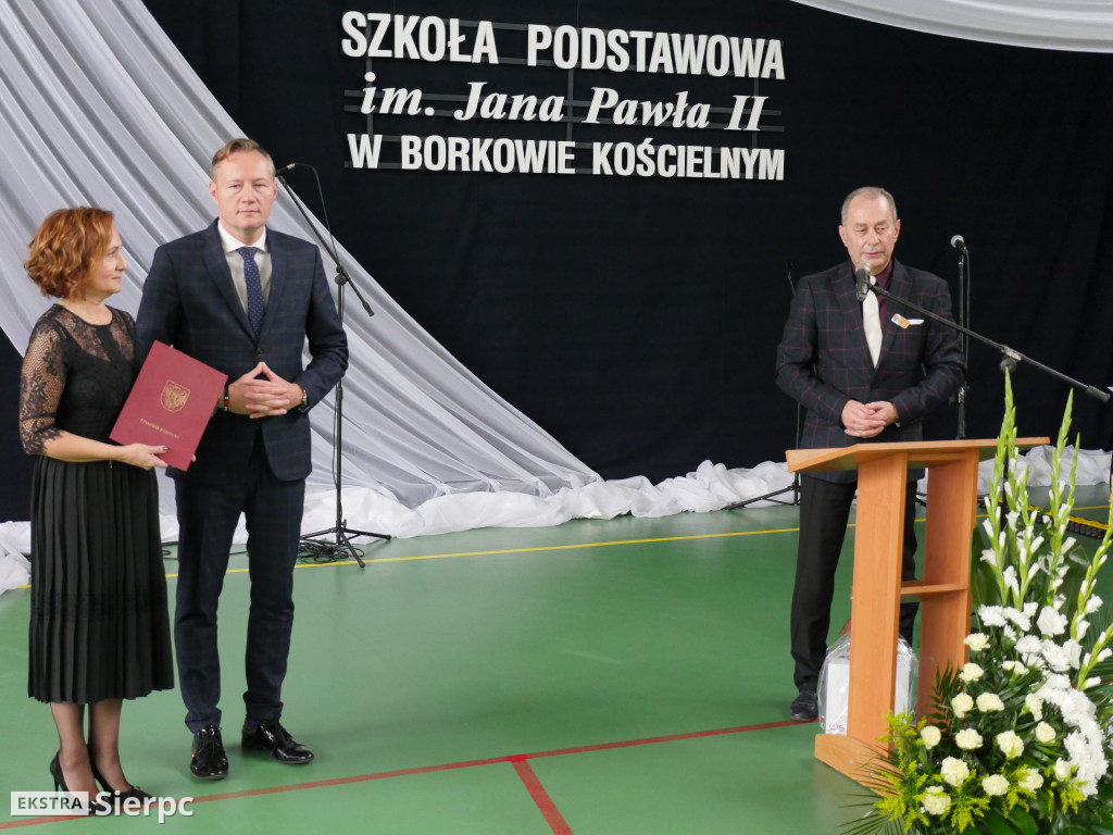 Nadanie imienia szkole w Borkowie