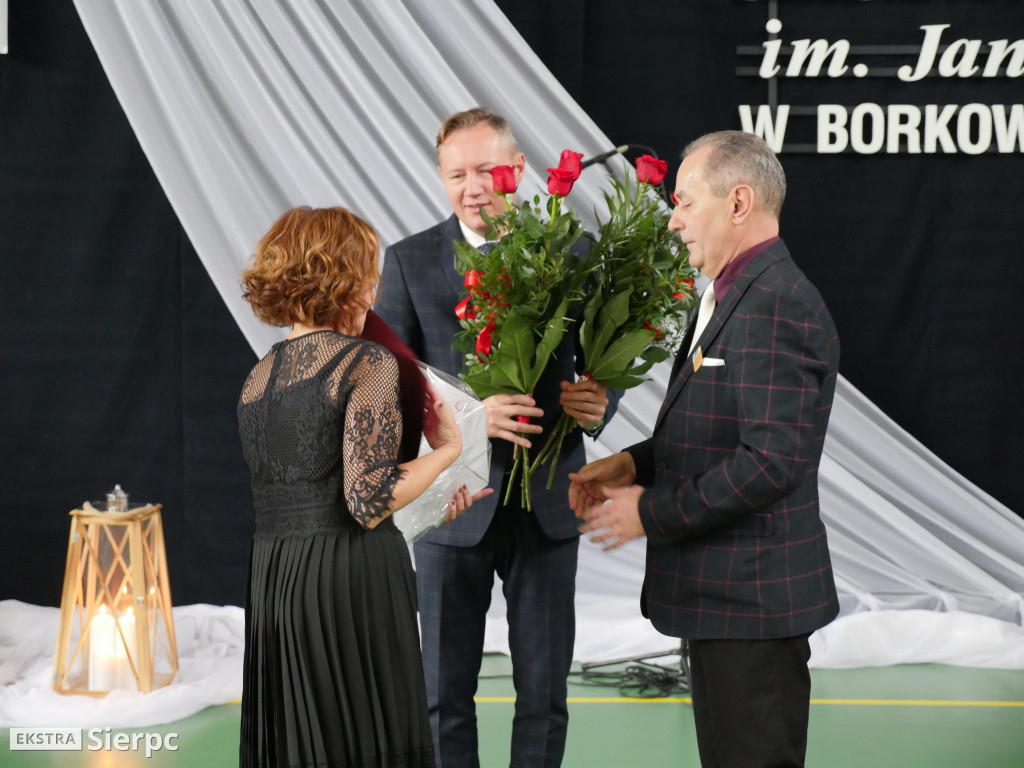 Nadanie imienia szkole w Borkowie