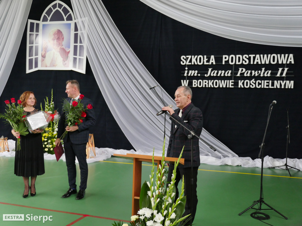 Nadanie imienia szkole w Borkowie