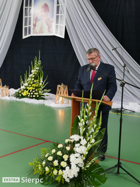 Nadanie imienia szkole w Borkowie