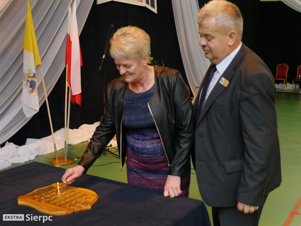 Nadanie imienia szkole w Borkowie