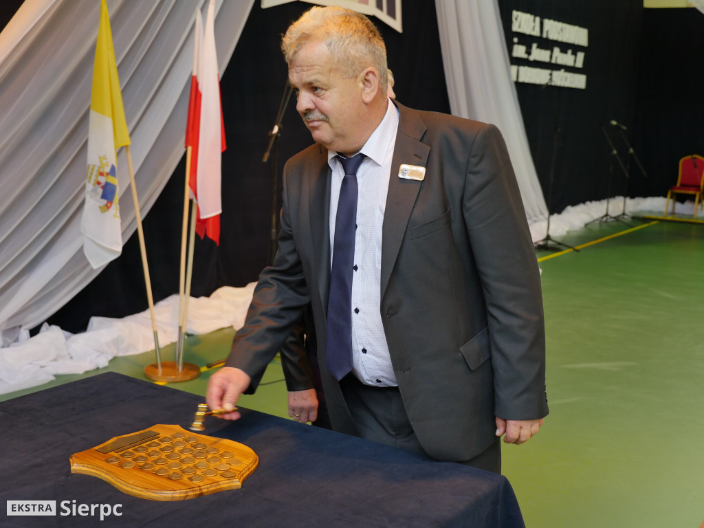 Nadanie imienia szkole w Borkowie