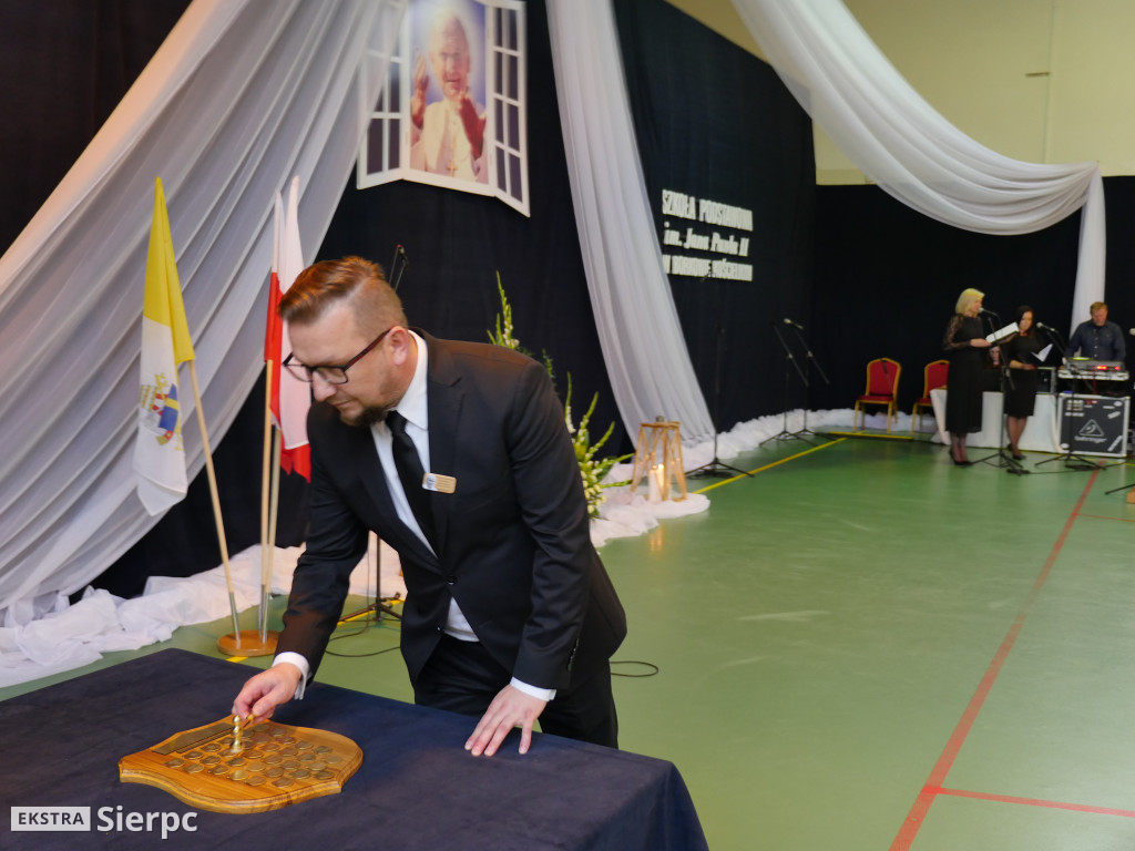 Nadanie imienia szkole w Borkowie