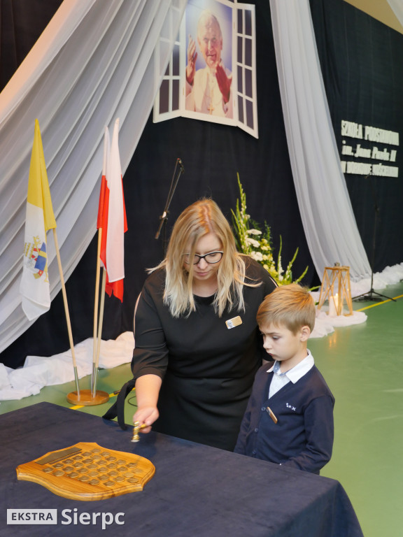 Nadanie imienia szkole w Borkowie