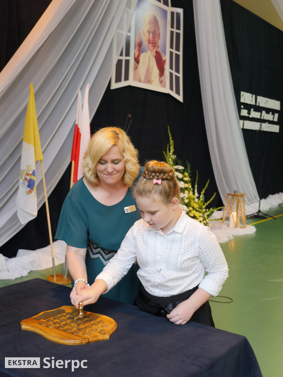 Nadanie imienia szkole w Borkowie