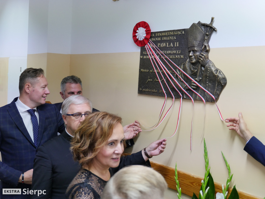 Nadanie imienia szkole w Borkowie
