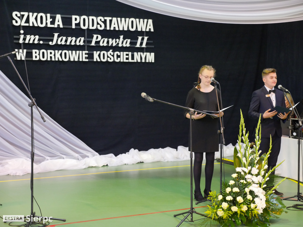 Nadanie imienia szkole w Borkowie
