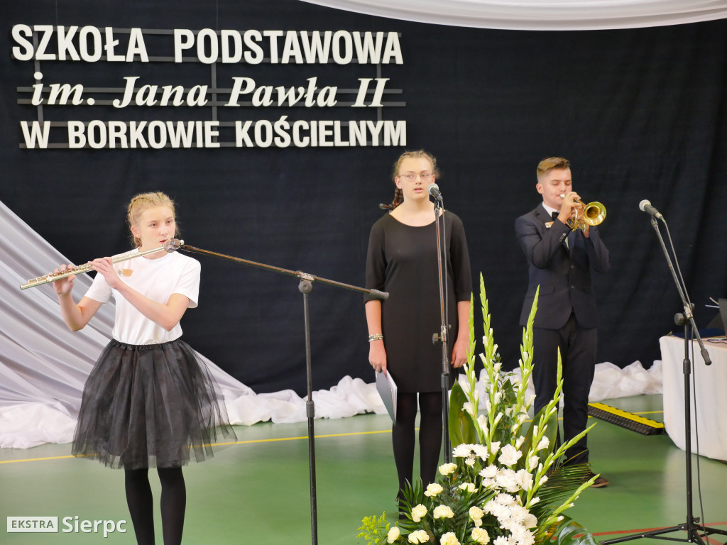 Nadanie imienia szkole w Borkowie