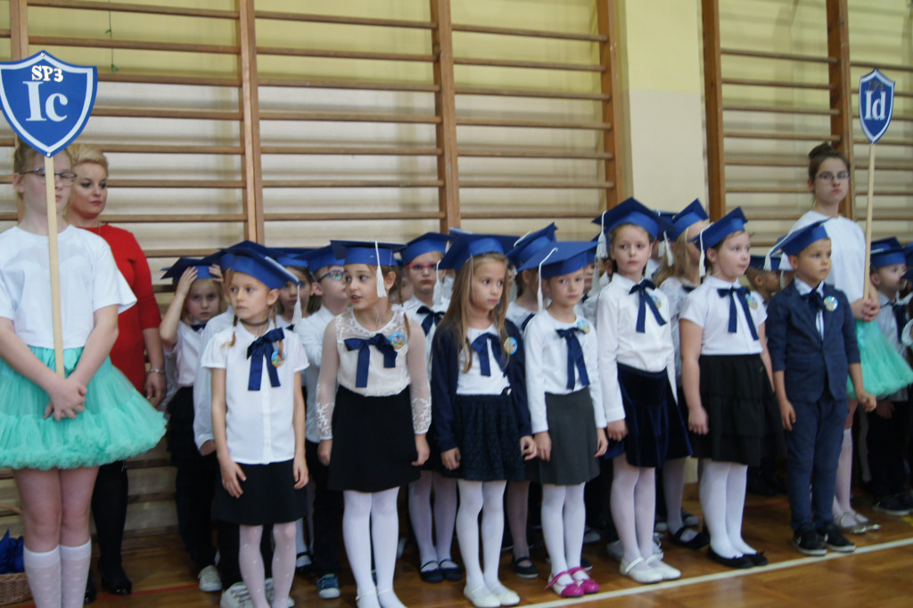 Ślubowanie w SP nr 3 w Sierpcu