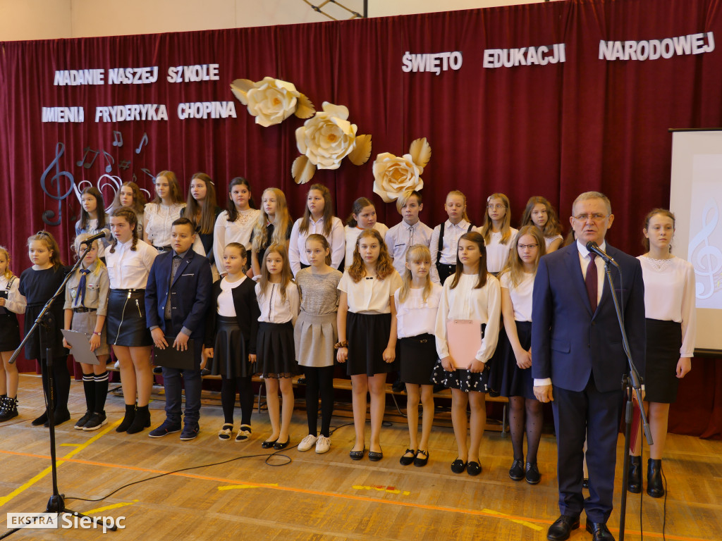 Nadanie imienia szkole w Rościszewie