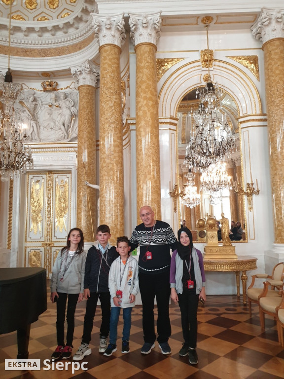 Trójka i Erasmus+