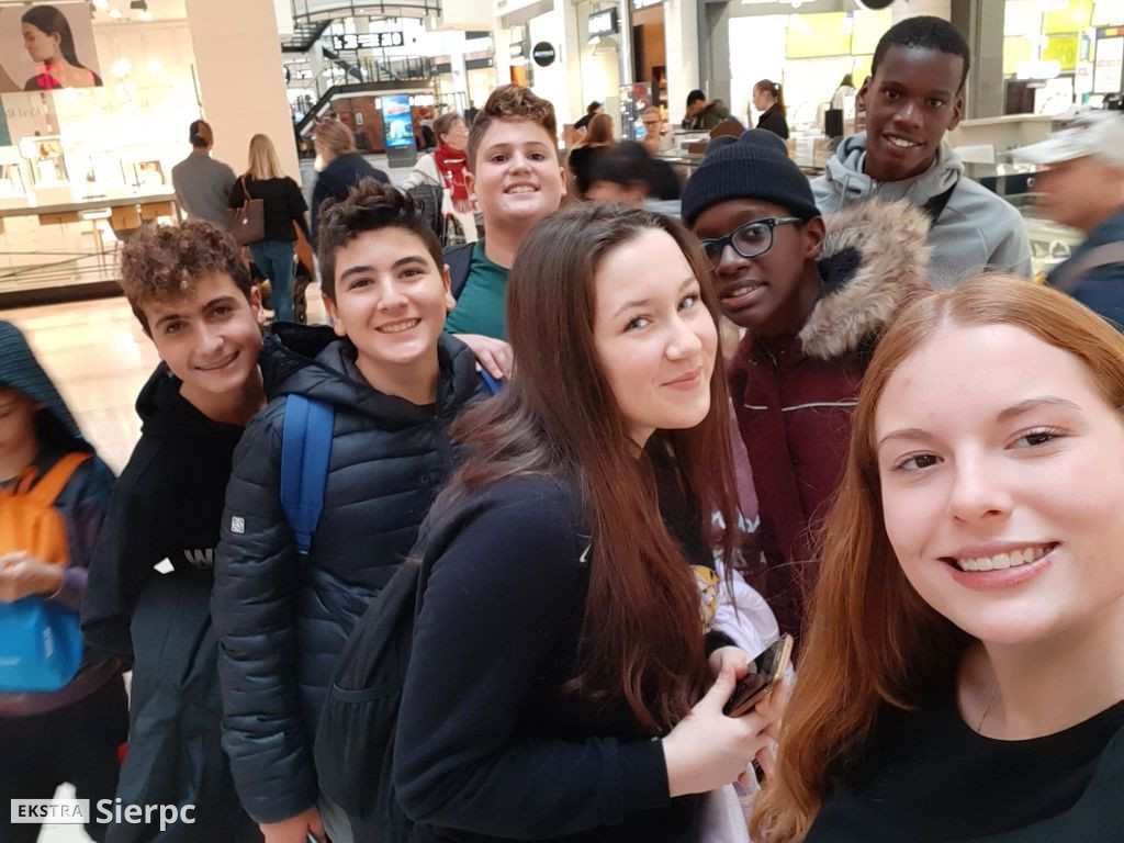 Trójka i Erasmus+