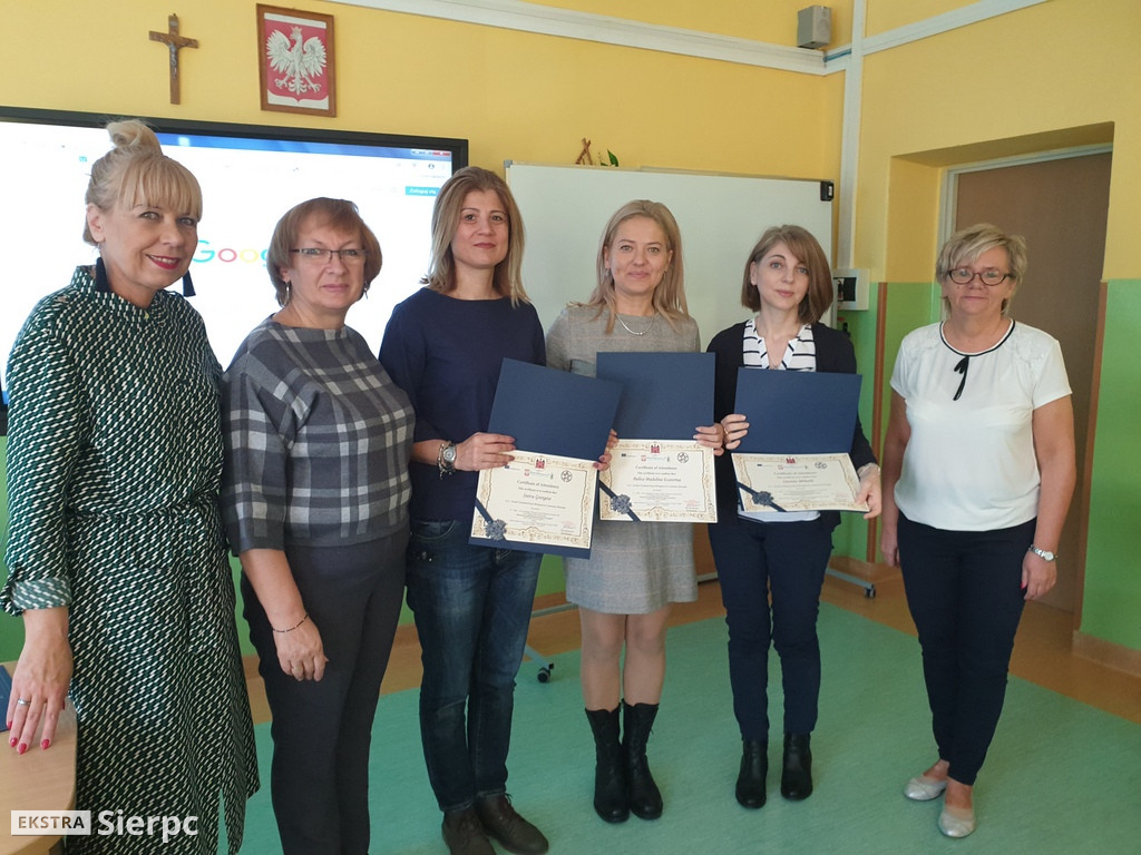 Trójka i Erasmus+