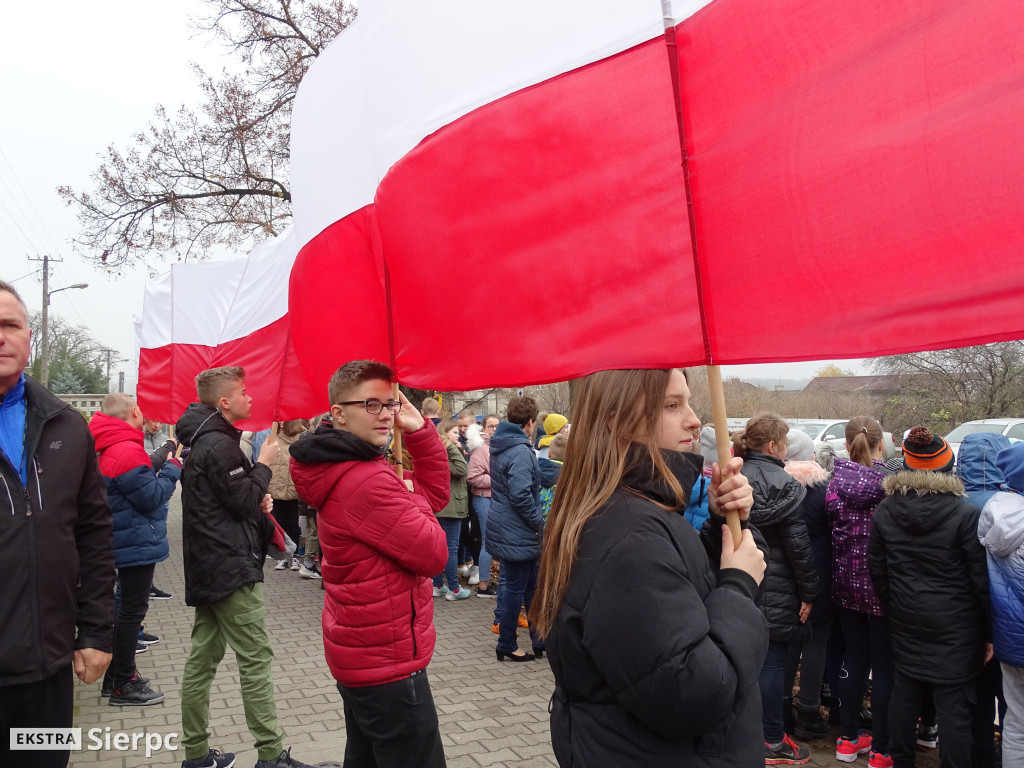 Hymn zaśpiewany przed SP nr 3