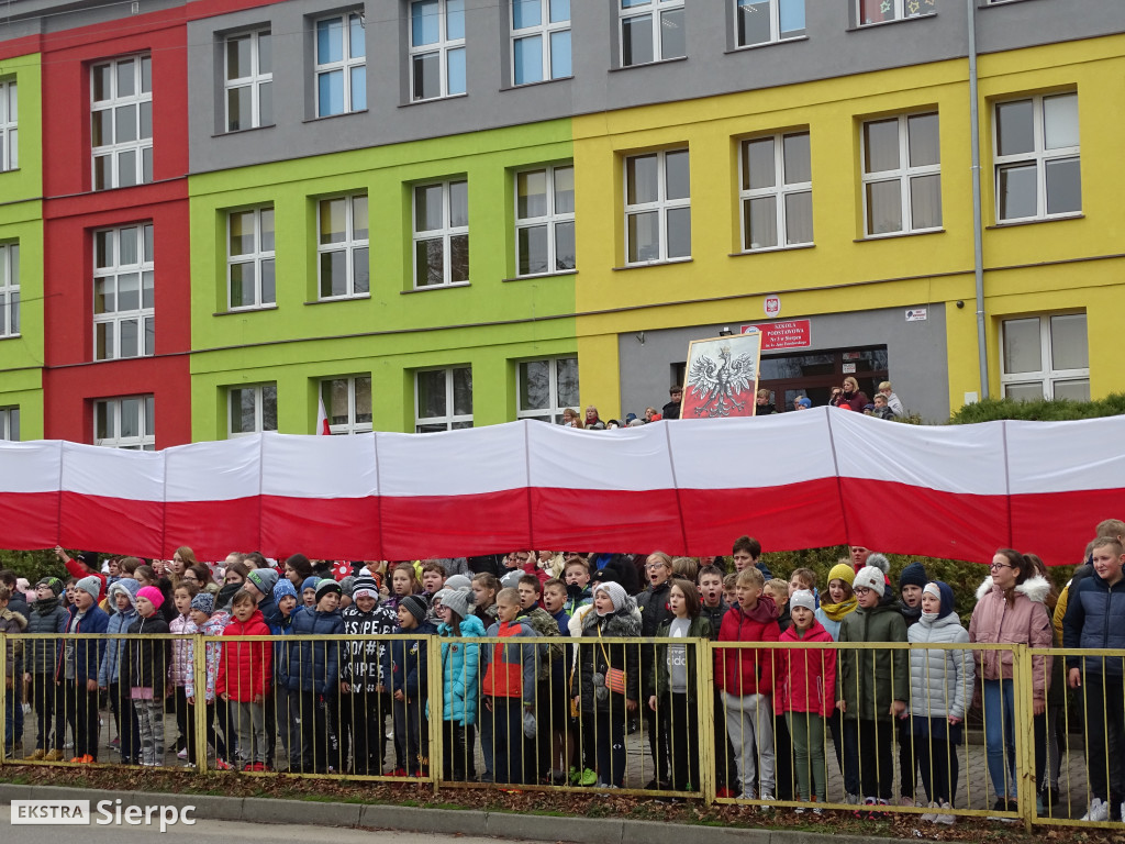 Hymn zaśpiewany przed SP nr 3