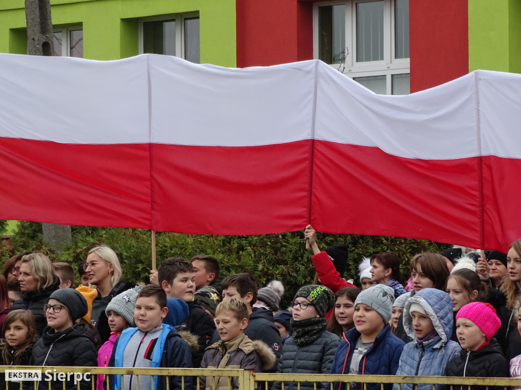 Hymn zaśpiewany przed SP nr 3