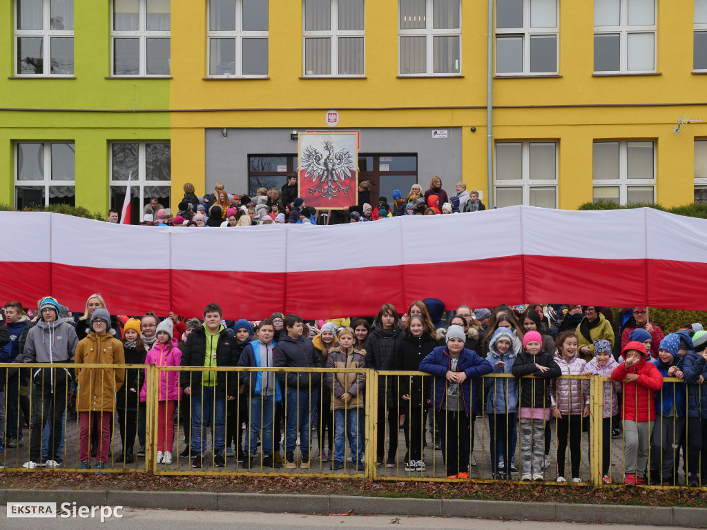 Hymn zaśpiewany przed SP nr 3