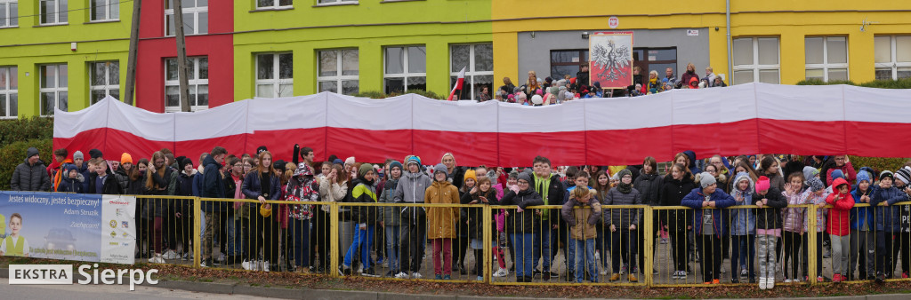 Hymn zaśpiewany przed SP nr 3