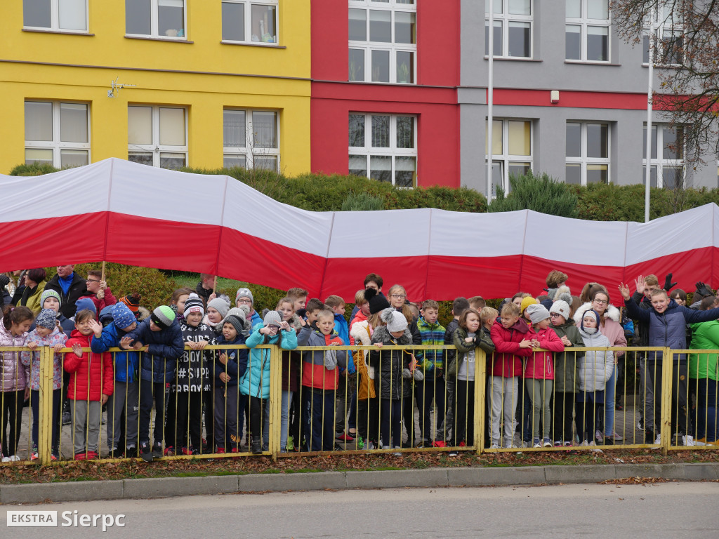Hymn zaśpiewany przed SP nr 3