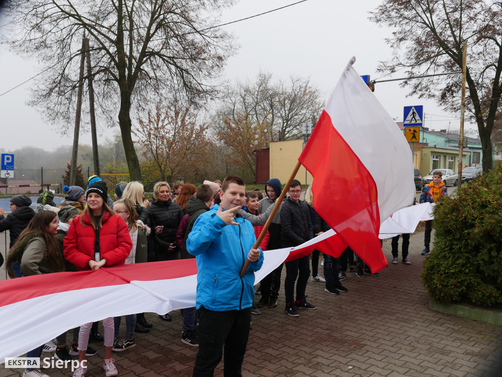 Hymn zaśpiewany przed SP nr 3