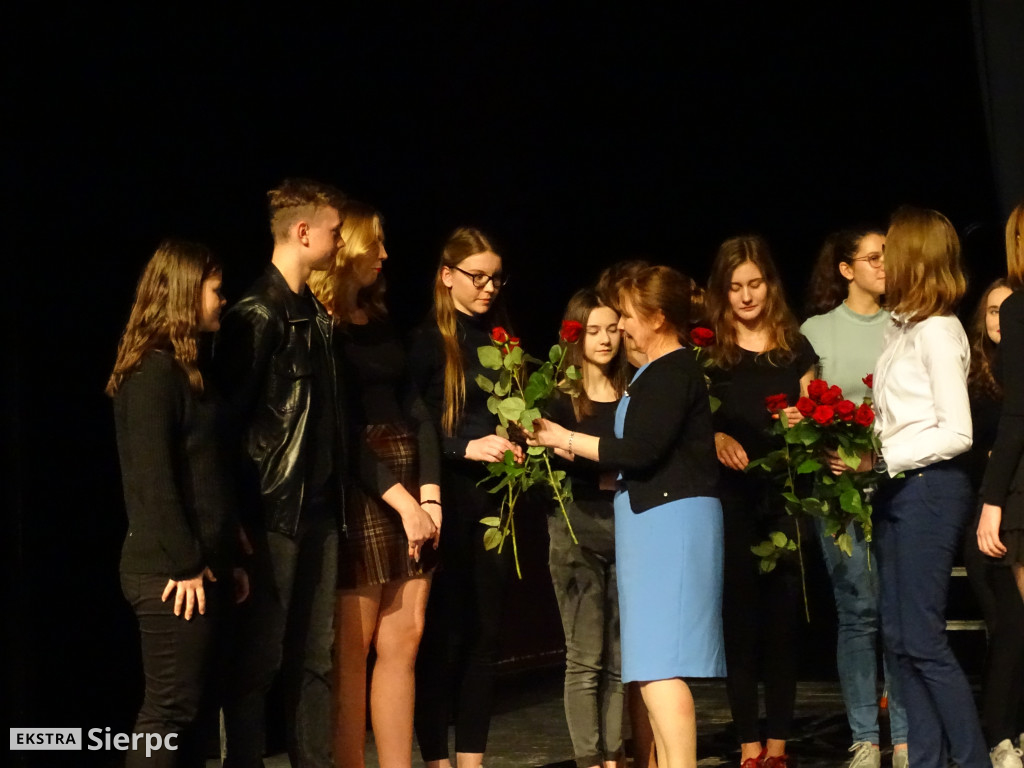 Premiera spektaklu  Prościusieńko w niebo droga
