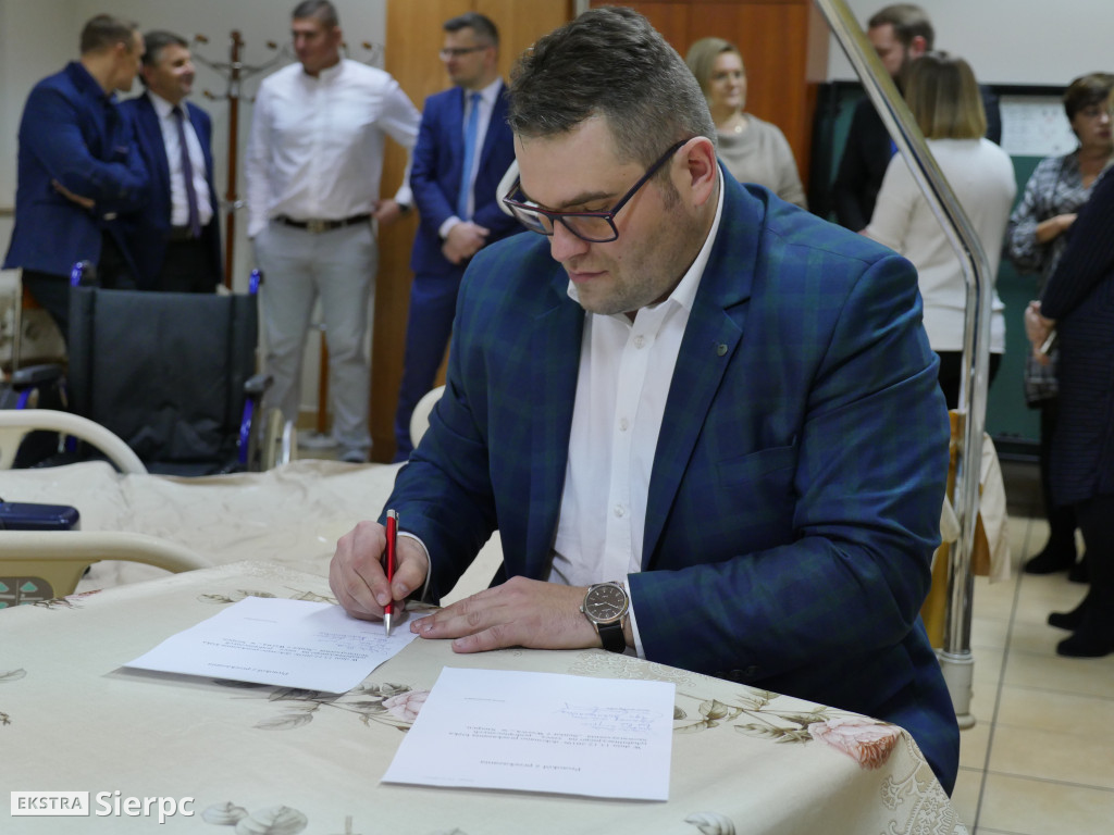 Przekazanie łóżka rehabilitacyjnego