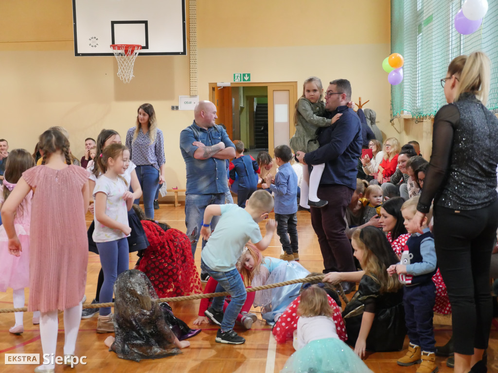 Choinka na Osiedlu nr 7