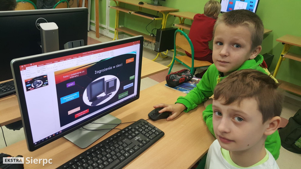 Dzień Bezpiecznego Internetu w szkole w Golszynie
