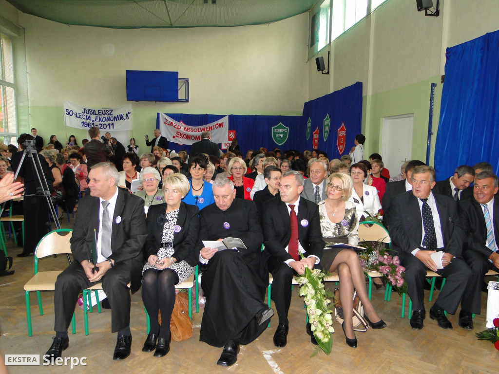 50 lat Ekonomika