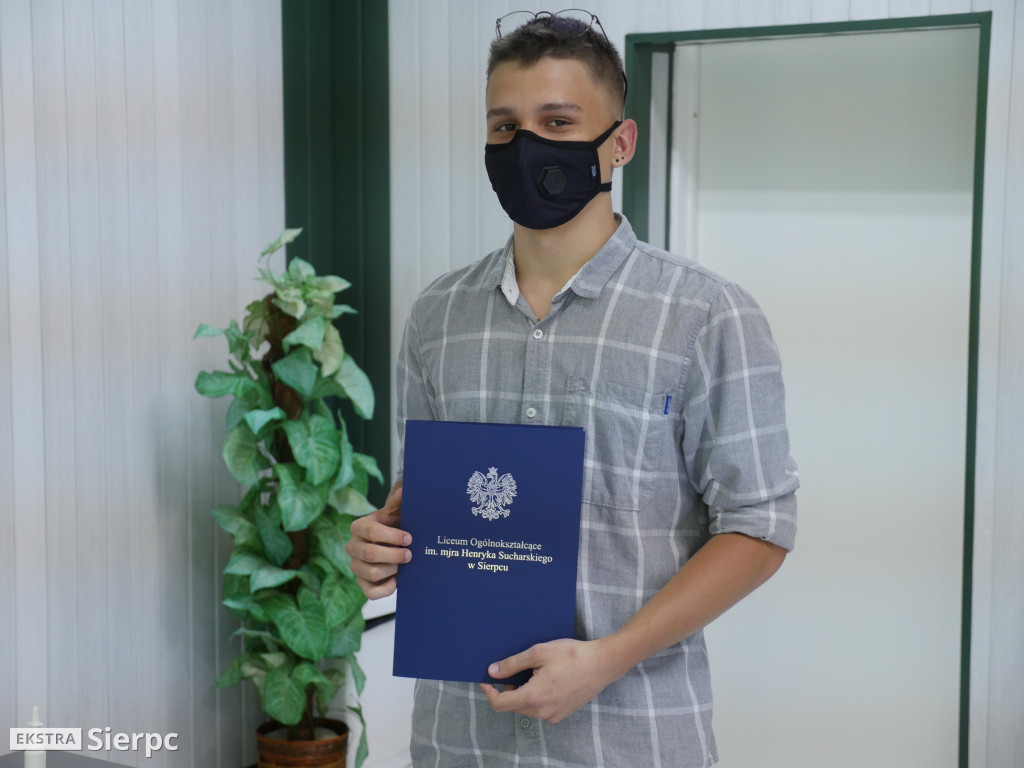 Wręczenie wyników matur w LO w Sierpcu