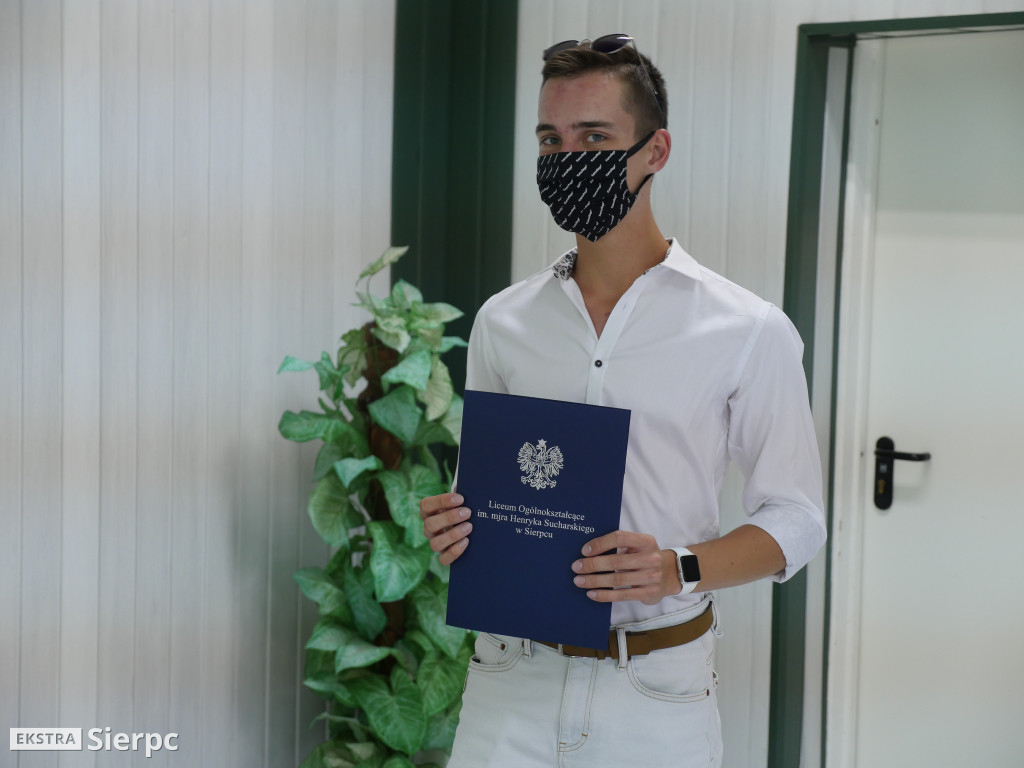 Wręczenie wyników matur w LO w Sierpcu