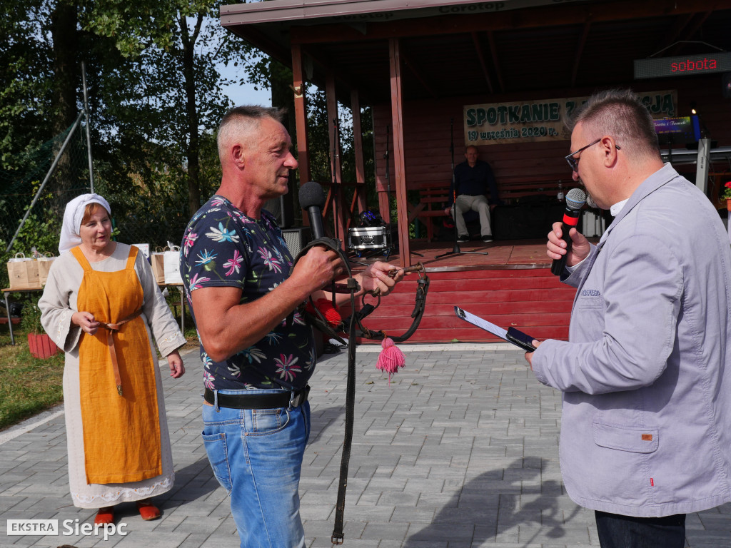 Festyn w Ostrowach