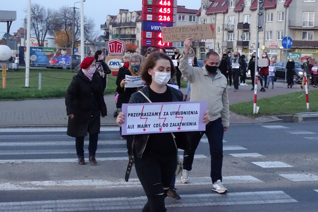 Protest w Sierpcu - blokada na rondzie