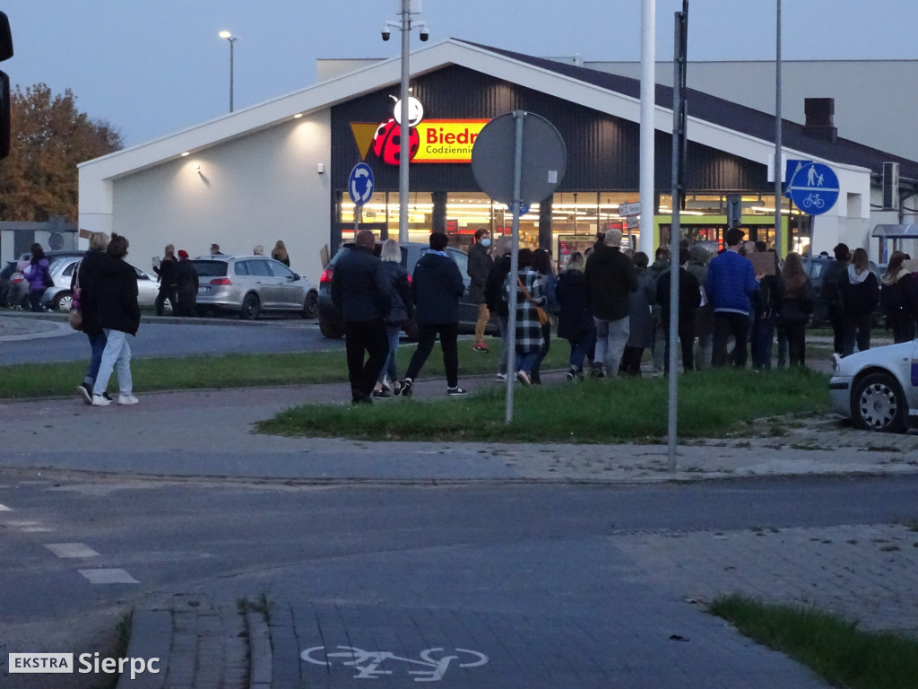 Protest w Sierpcu - blokada na rondzie