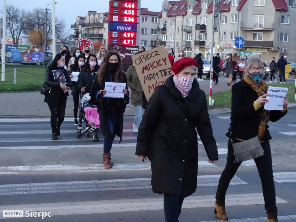 Protest w Sierpcu - blokada na rondzie