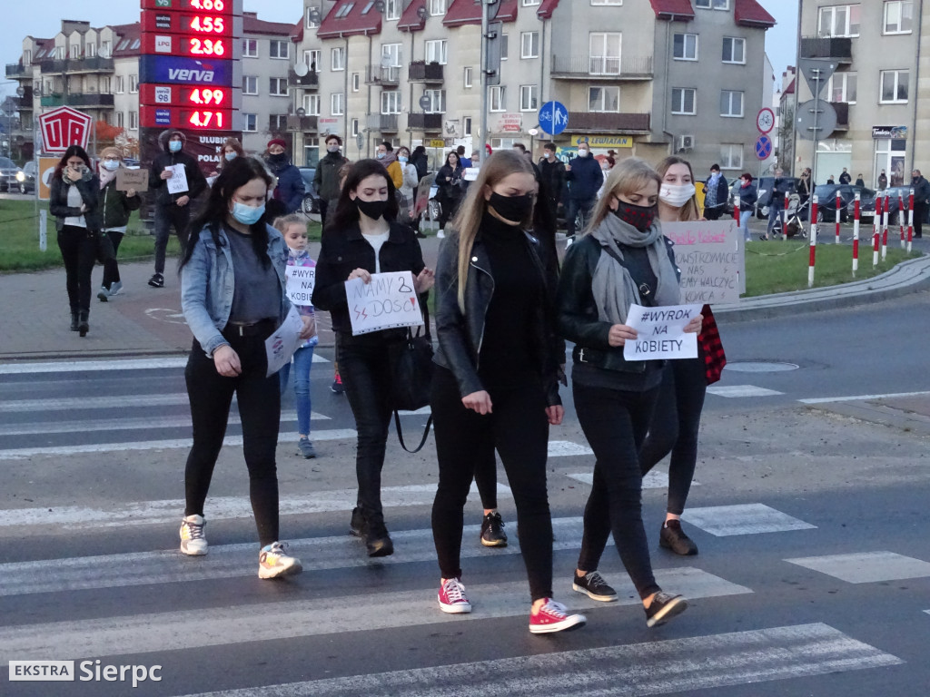Protest w Sierpcu - blokada na rondzie