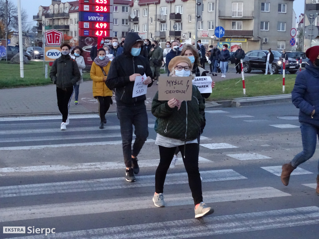 Protest w Sierpcu - blokada na rondzie