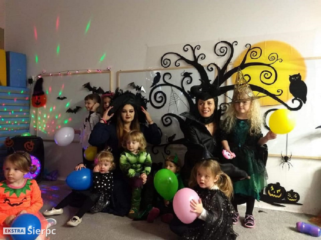Halloween w Happy Academy