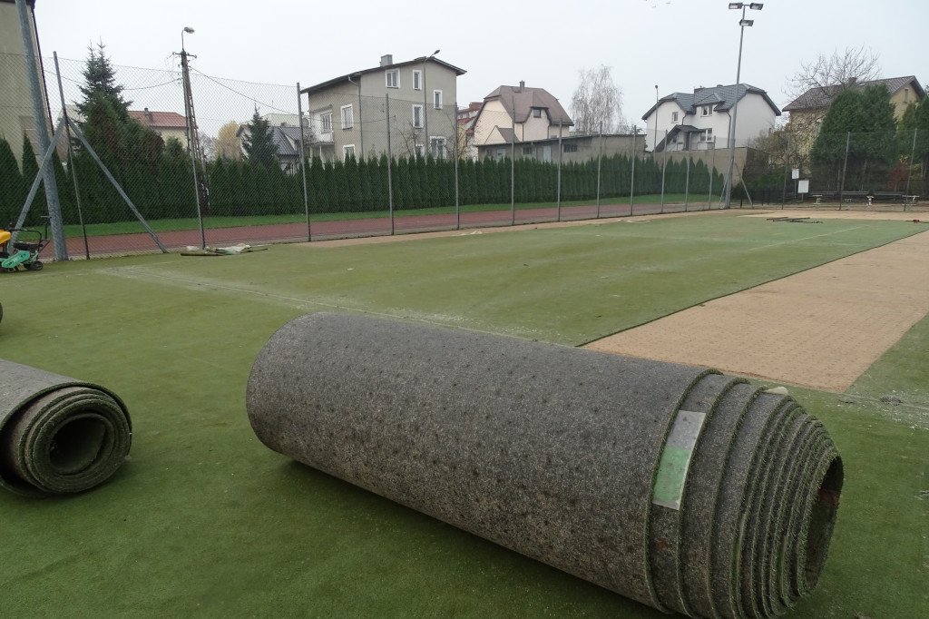 Remont boiska w Trójce