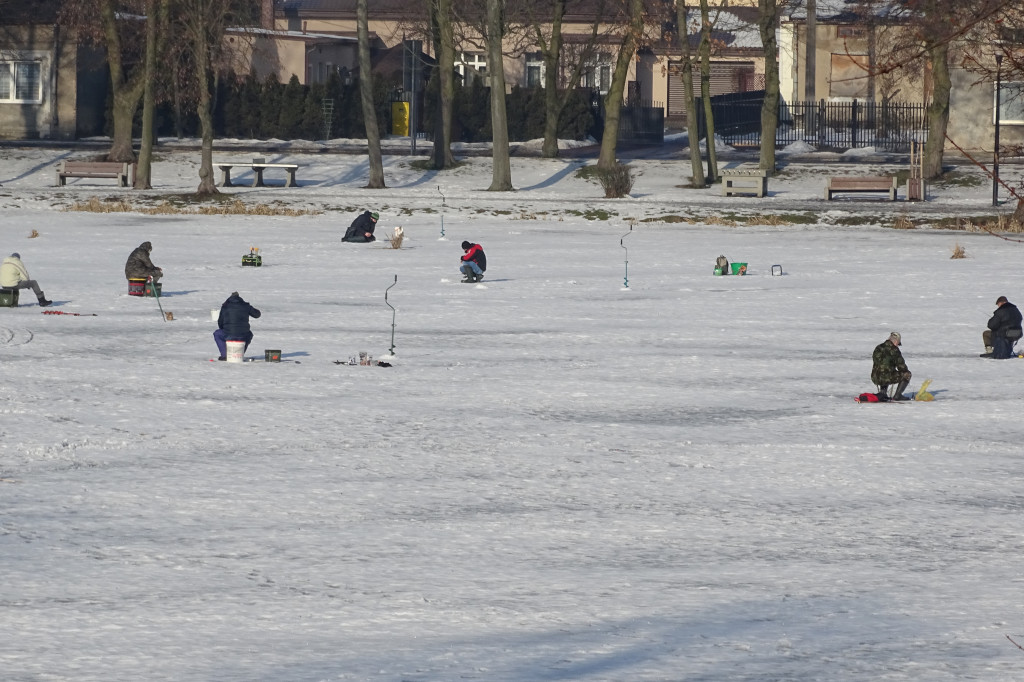 Podlodowe wędkowanie