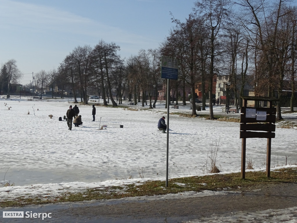Podlodowe wędkowanie