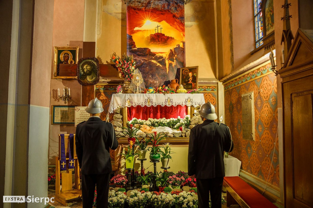 Groby Pańskie w kościołach w powiecie sierpeckim