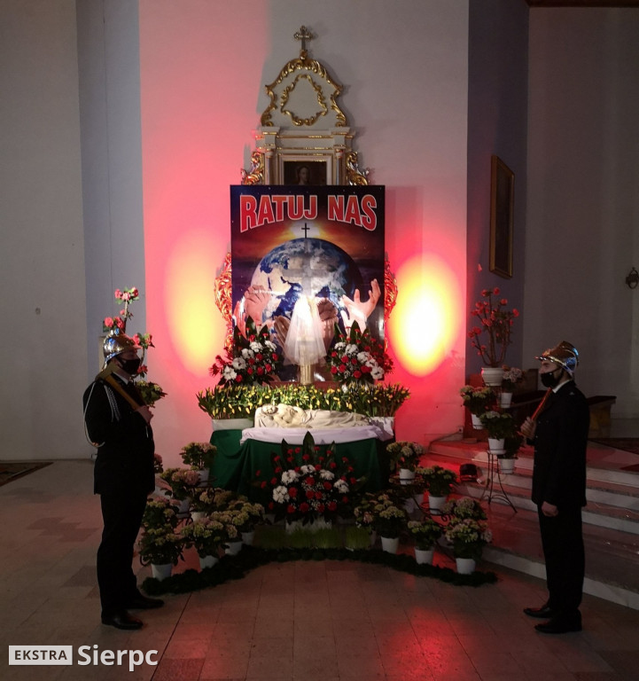 Groby Pańskie w kościołach w powiecie sierpeckim