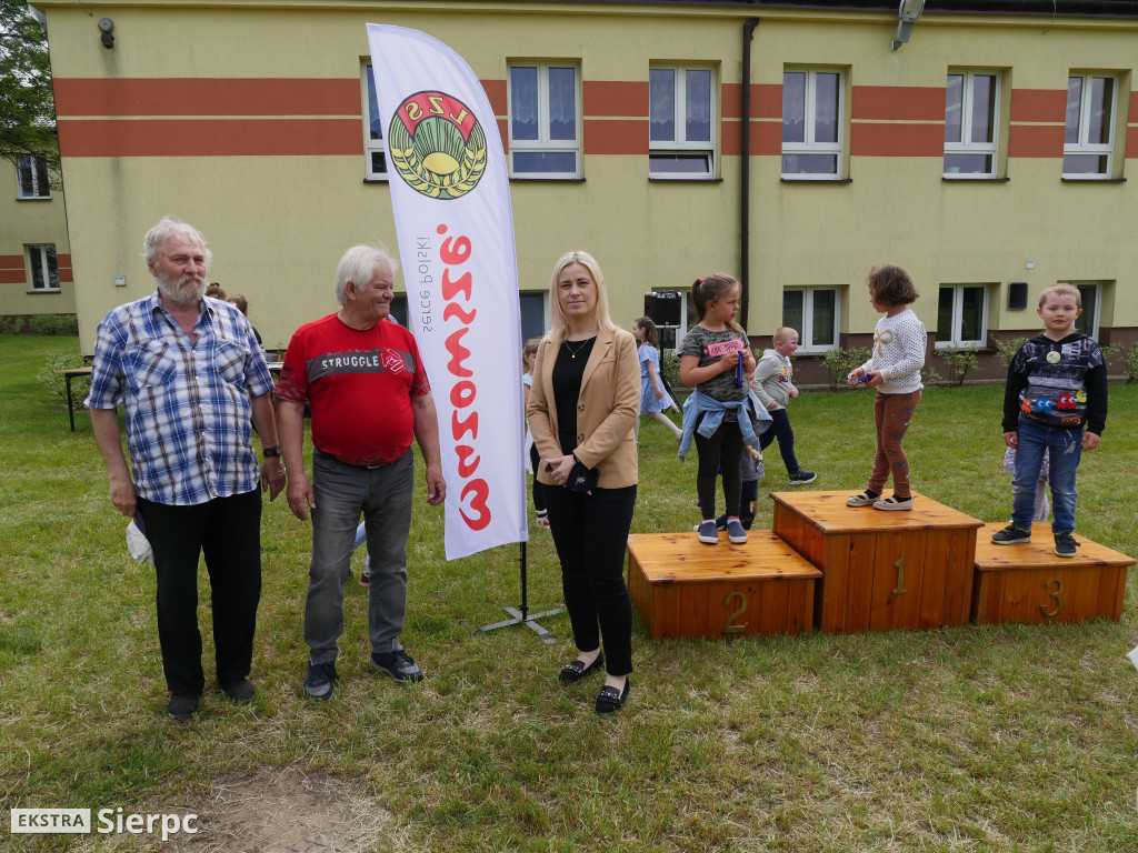 Festyn z okazji Dnia Dziecka w Ligowie
