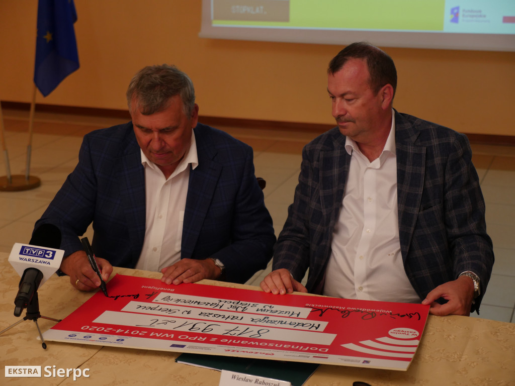 Dodatkowe fundusze na remont Ratusza