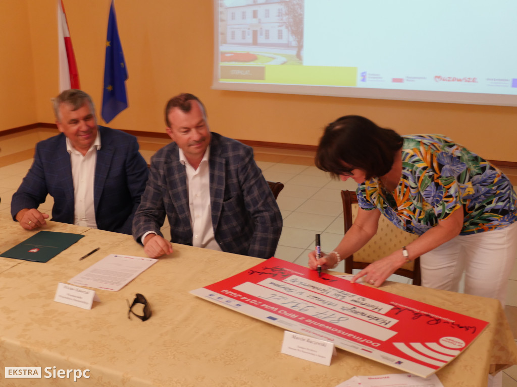 Dodatkowe fundusze na remont Ratusza