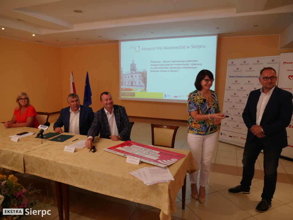 Dodatkowe fundusze na remont Ratusza