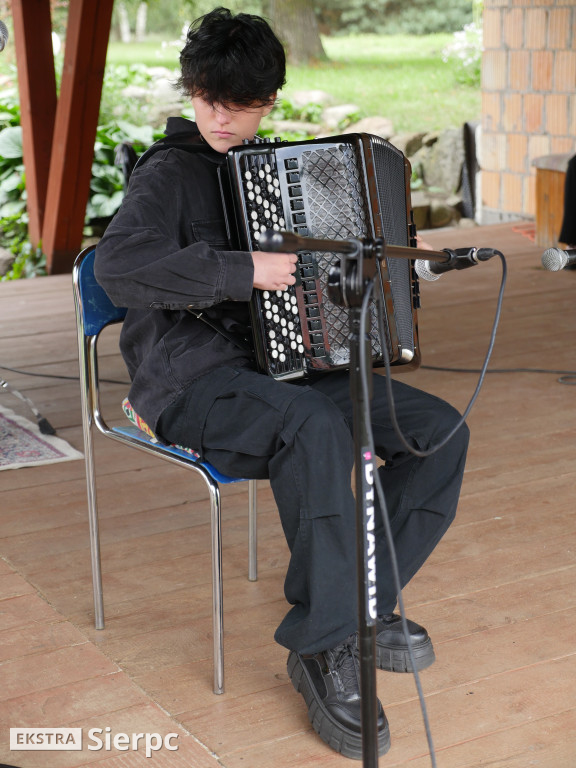 Plener w Mroczydłach